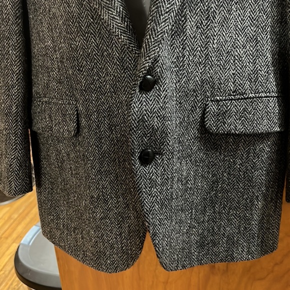Beautiful Grey Tweed Overcoat Scottish Wool Fully Lined Longer Length L - Picture 3 of 11